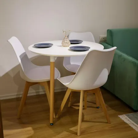 Apartament Tfs *